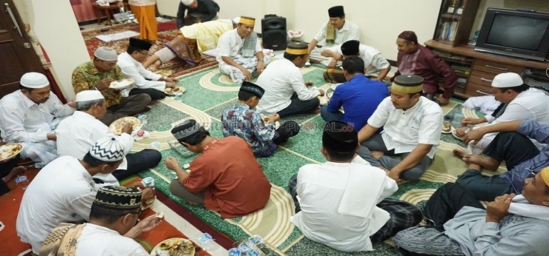 Ternyata Inilah 4 Momen Yang Membuat Orang Lain Berkumpul Untuk Kita