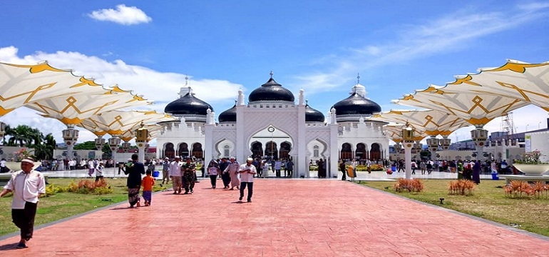 Memilih Berwisata Religi? Simak dulu 6 Tips ini!