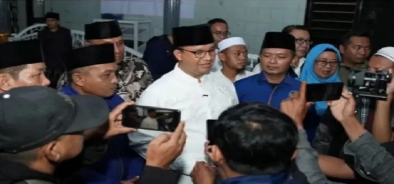 Anies Baswedan Dapat Sambutan Hangat Saat Datang ke Ponpes di Karawang, Ternyata Ini Alasannya